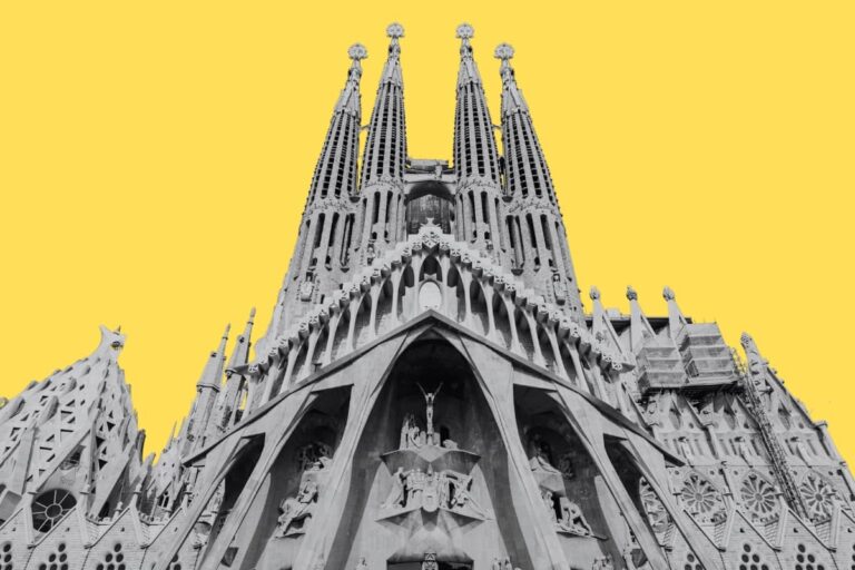 Edificio Sagrada Familia Barcelona