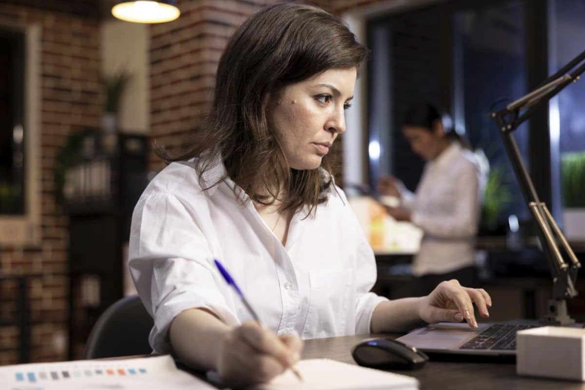 gestión de cobros y pagos en estudio profesional