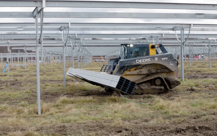 instalación estructura planta solar